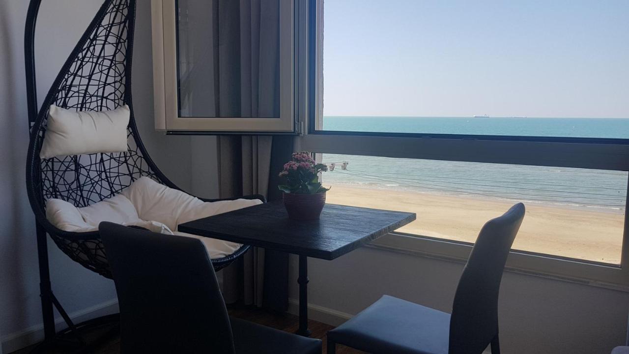 Arteg Apartments - Full Sea View Durres Bagian luar foto