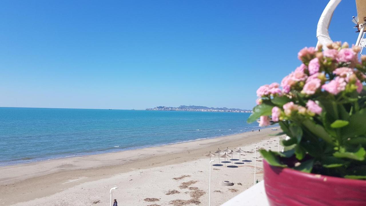 Arteg Apartments - Full Sea View Durres Bagian luar foto