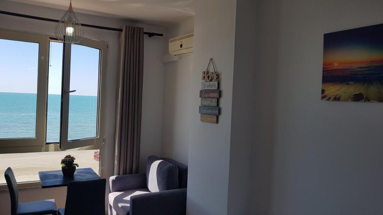 Arteg Apartments - Full Sea View Durres Bagian luar foto